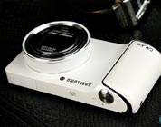 ��ɫ����