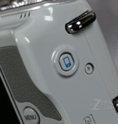 EOS M10ӵWiFiNFCܷ