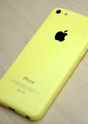 黄色