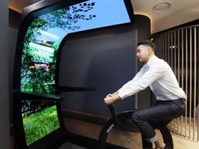 LG Display凭借可弯曲OLED技术展示未来日常生活