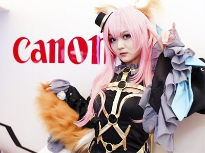 EOS R5/R6���е�CoserС���