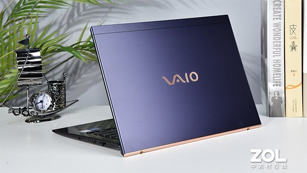ʲô�ǡ���ɫ�����˼��ǣ�VAIO SX14 ��ɫ�ر��ͼ��