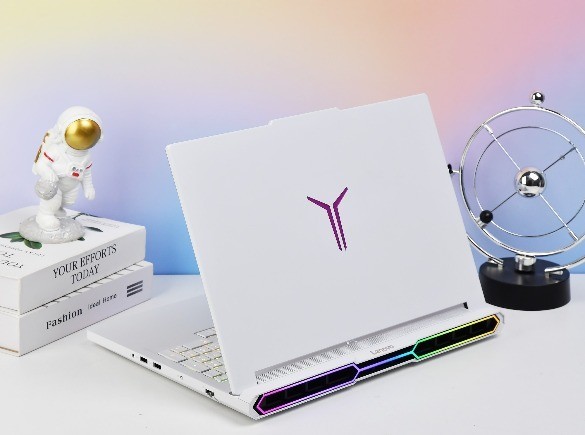 ��ֵ�������ͣ���ɫ��������Y9000P ����� AIԪ����������