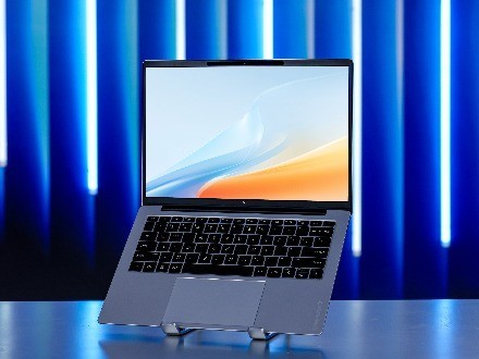 618ѧ���ᱡ����ѡ��������Book Pro Air 14�޶̰���������