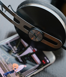 SENNHEISER