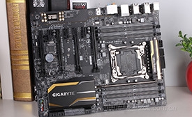 ����GA-X99-UD4