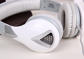 ŲʵƹĿ ˶G945