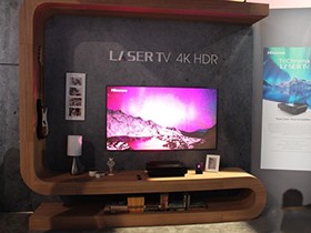 ����8k�ֱ��ʣ���ɫ�������
