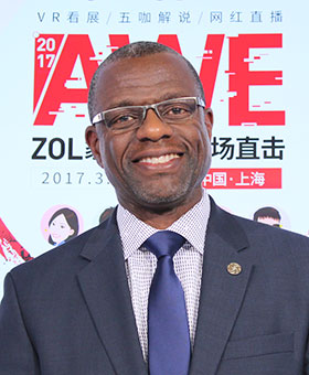 <span>Michel Nouafo</span><br/>Vitamixȫ����ò�Ʒ���۸��ܲ�