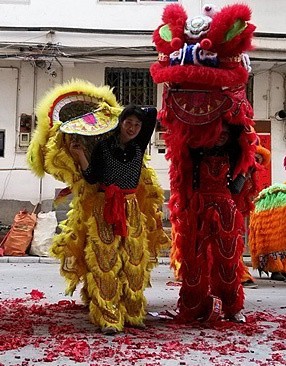 ���⣺��ʨ���´�<br/>
�ͺţ���2<br/>
���ߣ�˭�����˵�