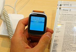 +Ƥʱ MWCż˶ZenWatch