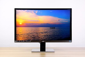 ��ɫ��4K�߷� LUVIA¬�߶�רҵҺ������