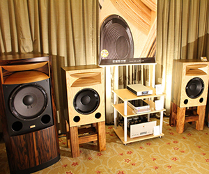 HiFi콢 ֱ̨׶˹