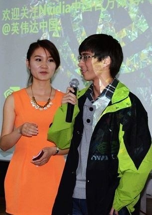 ������� NV��������ѧԺУ԰�л�ɹ�