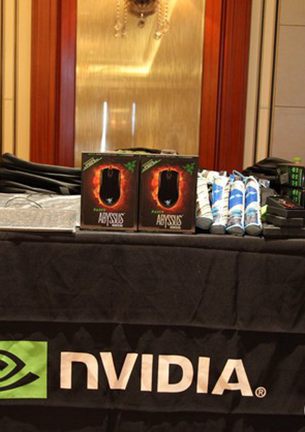 NVIDIA���־�Ӣ��˿��