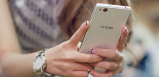 пǣnubia Z9MWC