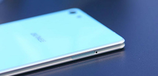 5.5mm/2000/820/4GB MWC2015