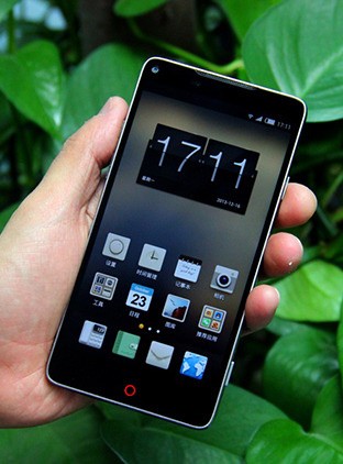 nubia Z5S/Z5S mini����ѡ˭