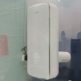 A.O.ʷ��˹����AWE