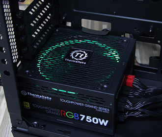 Tt Toughpower Grand RGB 750W