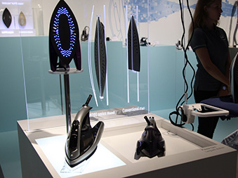 ����ҵ�ȫ�߲�չ ֱ��IFA2013����չ̨
