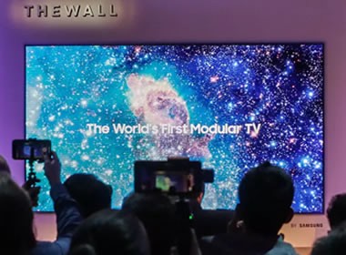 <em>6</em>����The Wall 146-inch TV