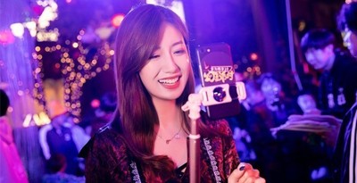 ��ҹ�ɶ�Բ����Ļ ��Ϊ����10��¼�˼件��