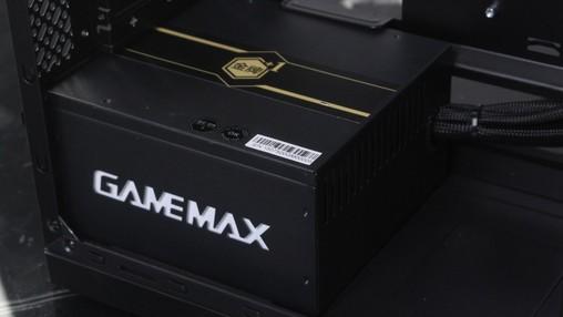 �ع��Լ֮�� GAMEMAX̼60����ͼ��