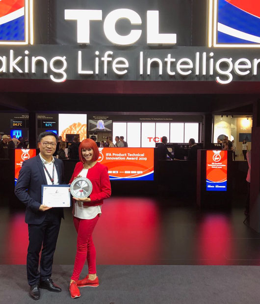  TCL Mini QLED 8K TV Won Gold Medal