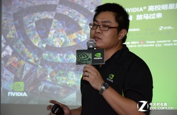 ����У԰��