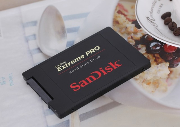 𳬼SSD