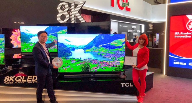  TCL Mini QLED 8K TV Won Gold Medal